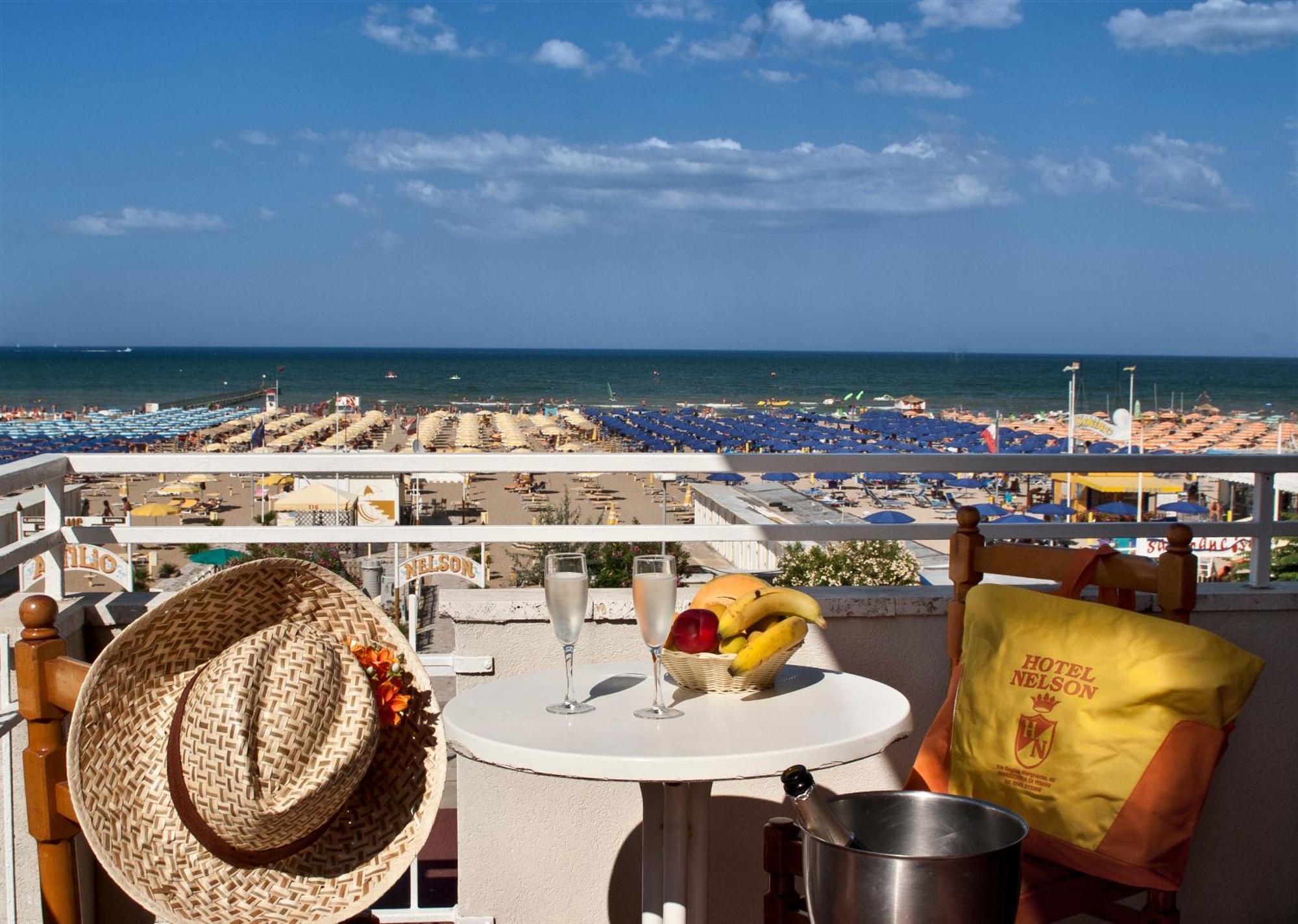 Hotel Nelson Rimini Exterior photo
